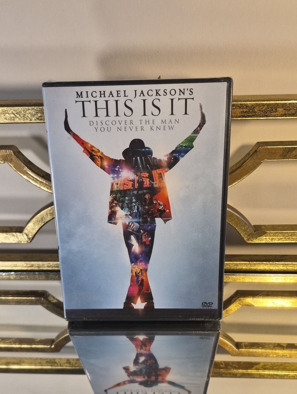 Michael Jackson This Is It, 2009, DVD Sealed Discover The Man you never knew.